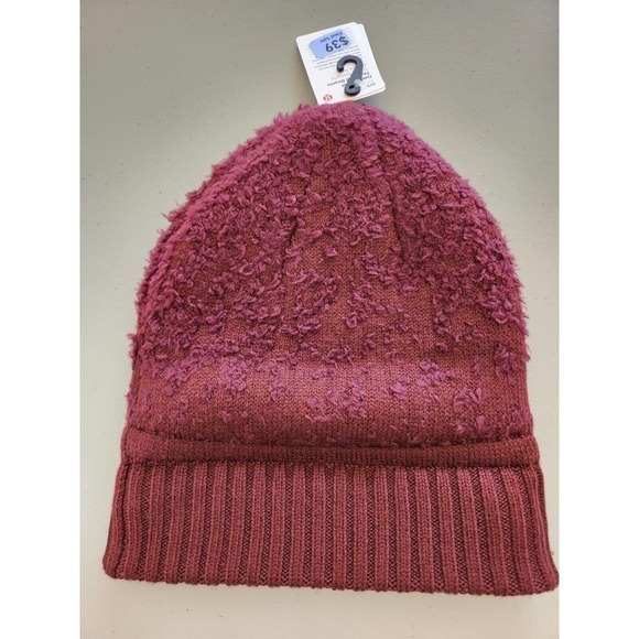 NWT Lululemon Ombre Knit Textured Beanie One size Red Merlot - Picture 5 of 9